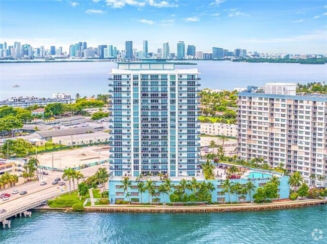 Building Photo - 1881 79th Street Causeway Unit 1881 79th St Cswy  1104 Rental