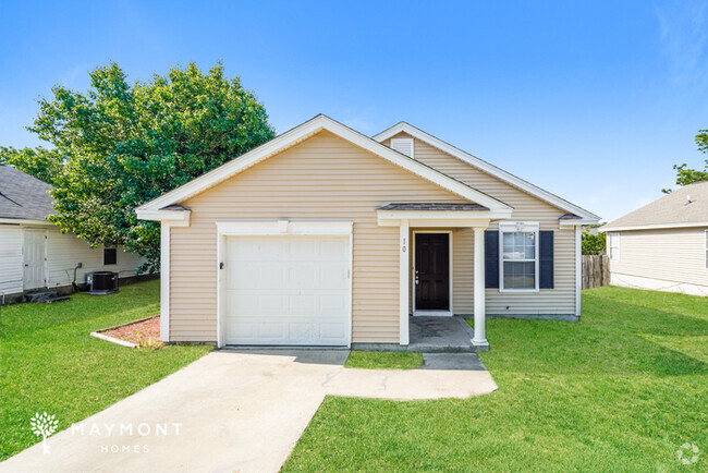 Building Photo - Great 4 Bedroom Home