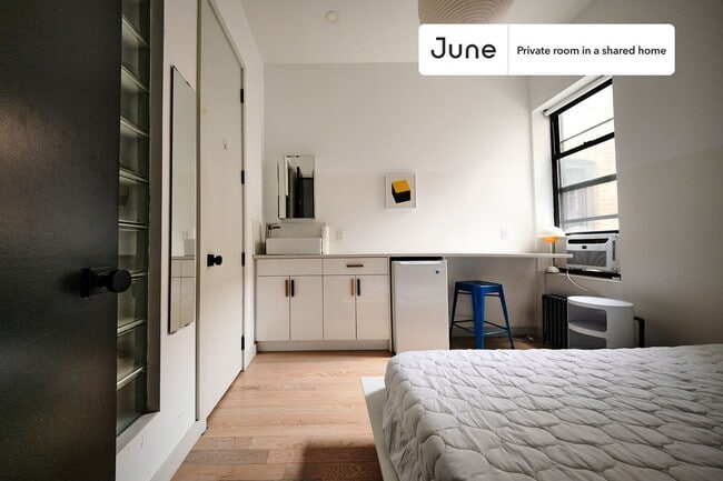 Photo - Room in Shared 3 bed/3 bath home Unit A