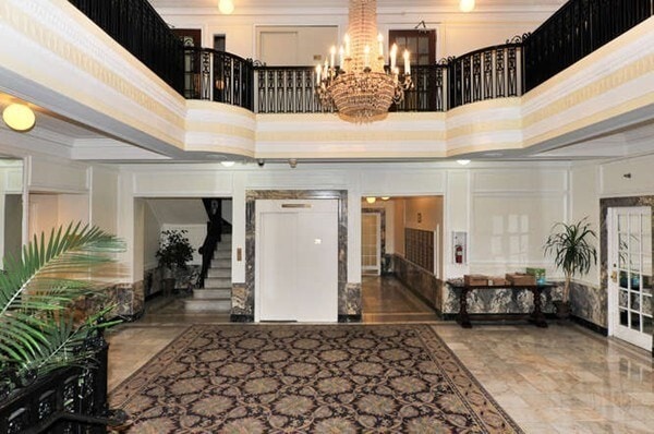 Photo - 464-466-466 Commonwealth Ave Condo Unit 52