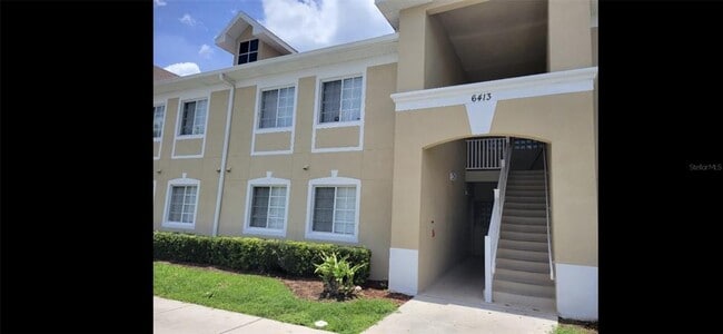 Building Photo - 6413 Hollydale Pl Unit 101