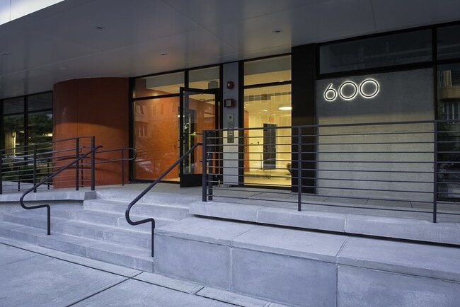 Photo - 600 HARRISON St Unit 602