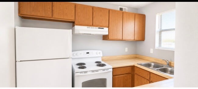 Photo - 317 W Golden Ave Unit Aparment C