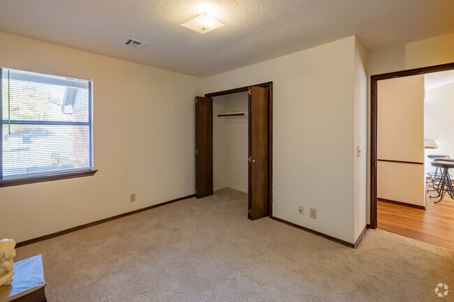 3BR, 2BA - 1,270SF - Bedroom