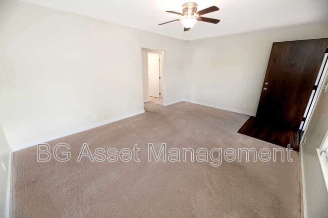 Photo - 760 Alhambra Rd