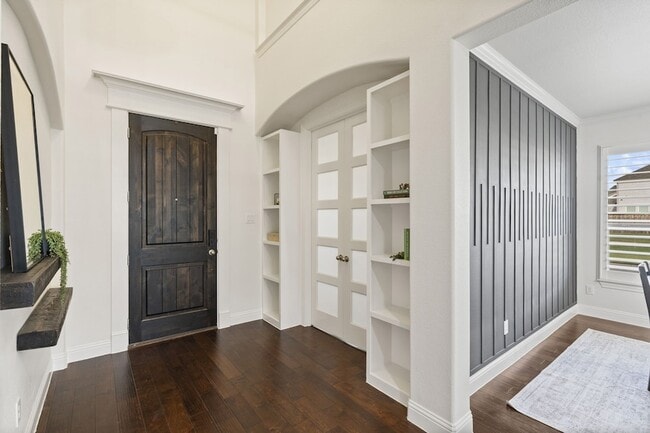 Photo - 124 Lavender Ln