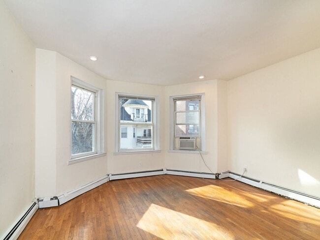 Photo - Allston 4 Bed – 1,250 Sq Ft – Heat Included – Top Floor – 9/1