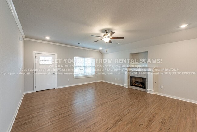 Photo - 4373 W Newton Ave
