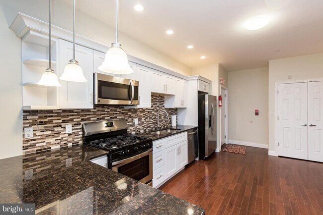 Photo - 1802 E Huntingdon St Unit 1
