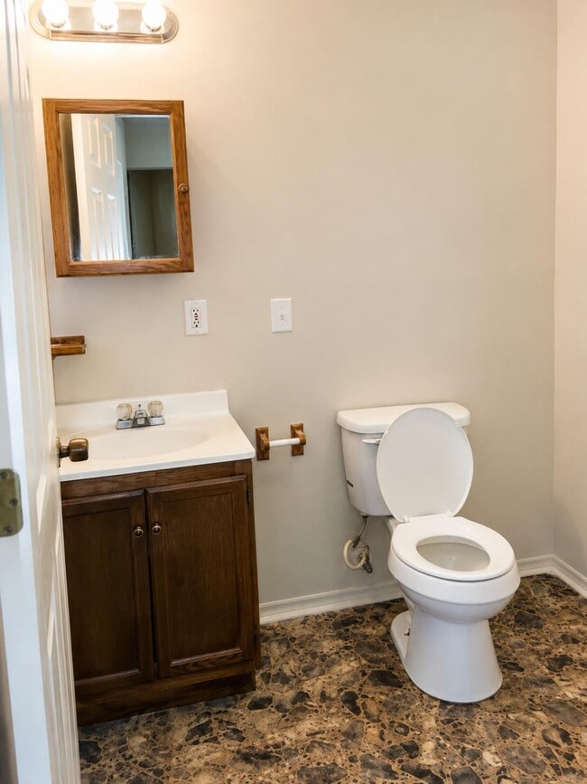 Photo - 141 Weslee Way Unit 9