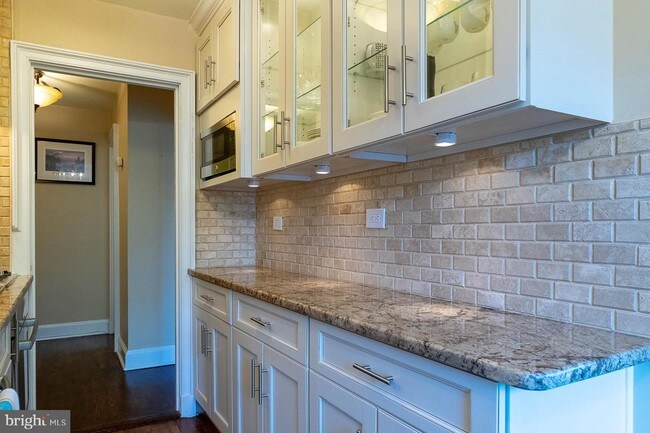 Photo - 3 Palmer Square Unit 3H