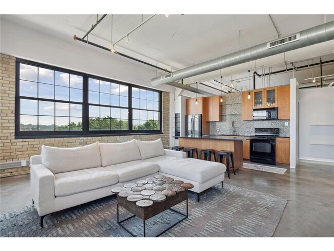 Building Photo - 730 Stinson Blvd NE Unit 414