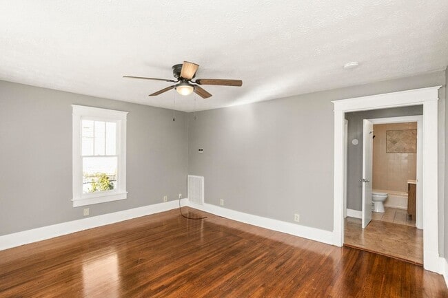 Photo - 1213 Meridian St