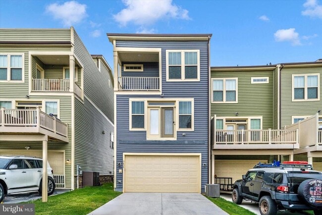 Building Photo - 3635 Stone Barn Dr