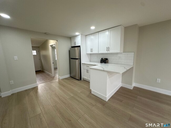 Photo - 49 Dodgingtown Rd