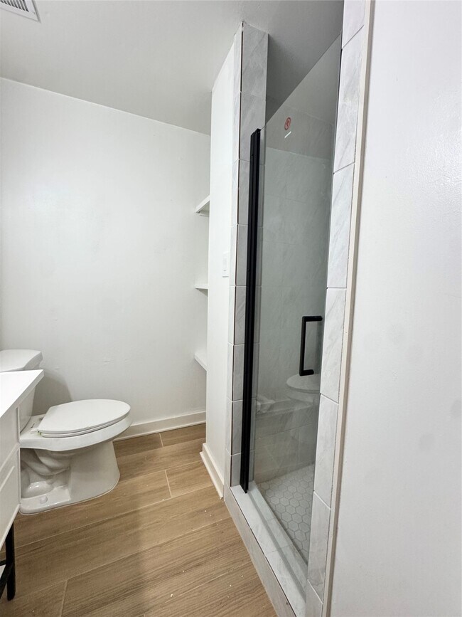 Building Photo - 10002 Knoboak Dr Unit True