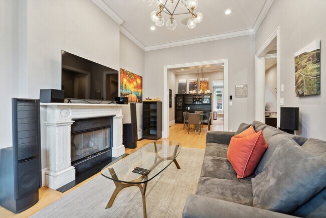 Photo - 546 Columbus Ave Unidad 1