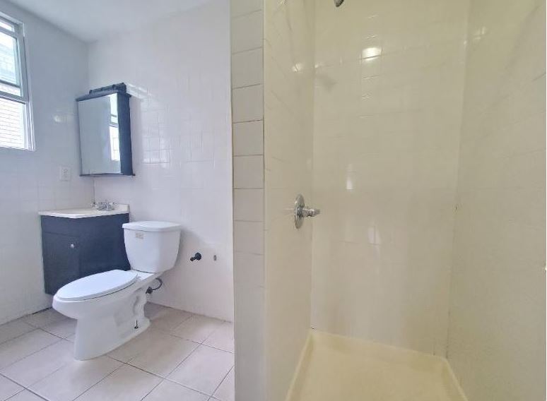 Photo - 41 W 54th St Unit 2r