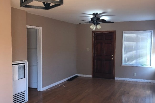 living/dining room view 1 - 2810 Exposition Blvd Unit D