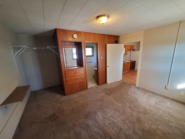 Photo - 913 S Main St Apartments Unit 3