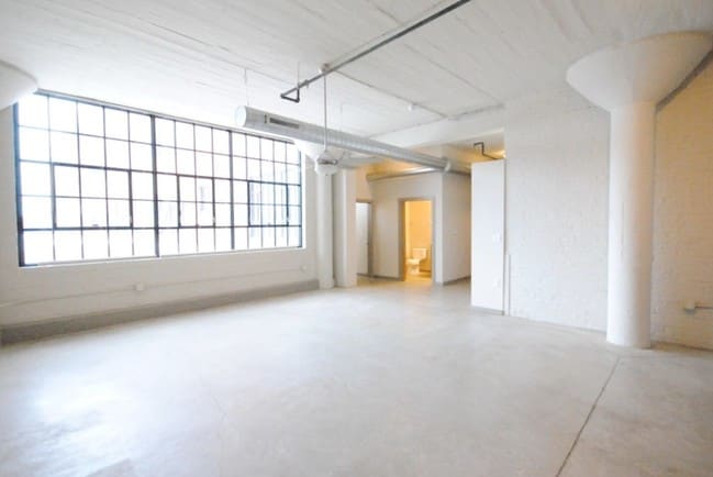 Building Photo - 8125 Michigan Ave Unit #313