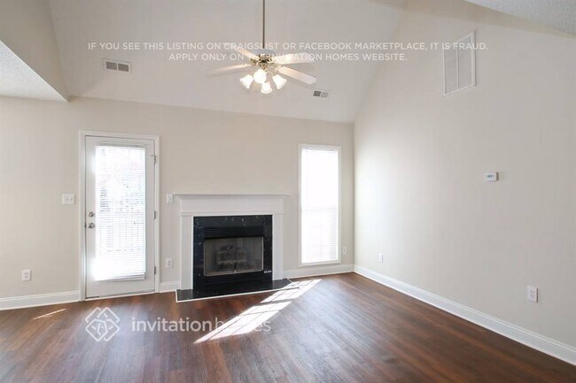 Photo - 1616 Battle Ln