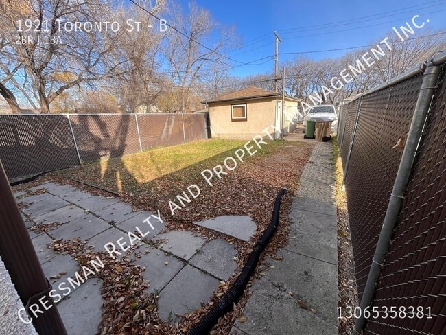 Photo - 2 Bedroom, 1 Bath Basement Suite Unit B