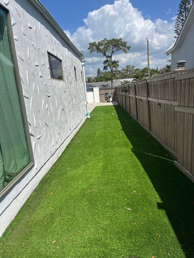 Photo - 100 year old stunning home will all modern amenities