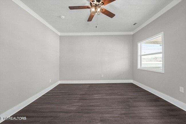 Photo - 216 Dameron Ave