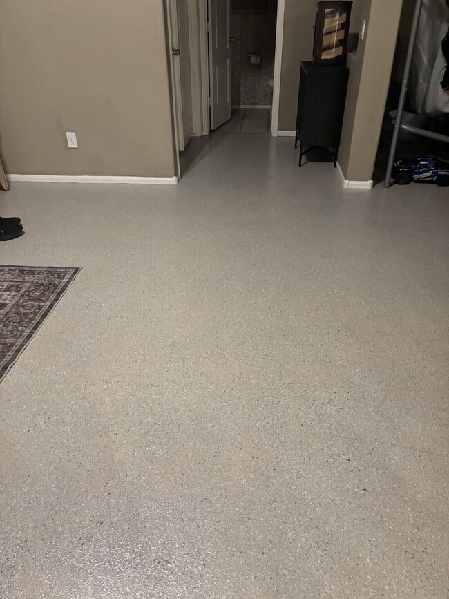 Photo - FREE RENT OAC  4 bedroom  3 car garage RV Gate