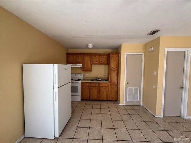Photo - 6 N 6th St