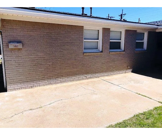 Photo - 2801 53rd St