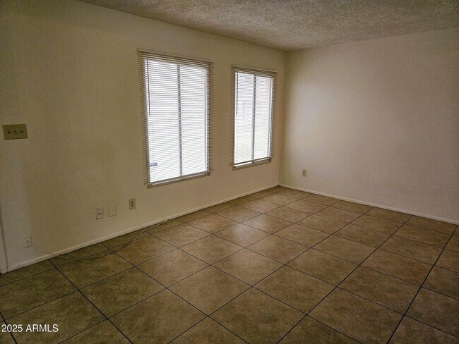 Photo - 6557 S La Rosa Dr