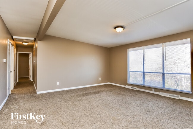 Photo - 31 Delores Dr