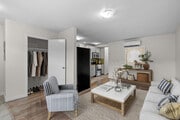 1x1 Livinig Room