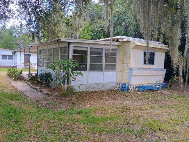 Photo - 2 bedroom 1 bathroom with HUGE bonus room
