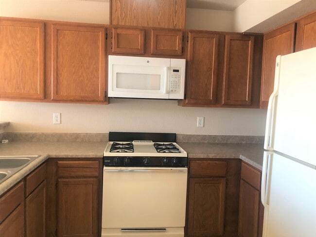 Cedar Oak Townhomes