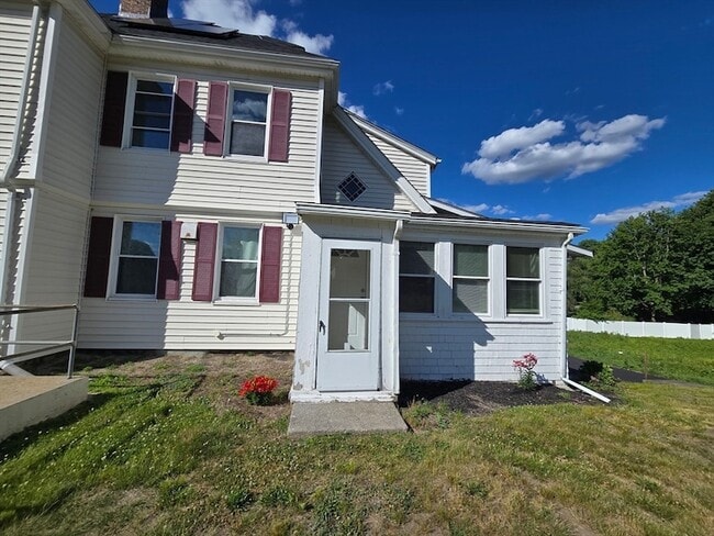 Photo - 239 Pleasant St Unidad 1