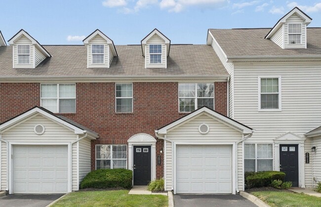 Building Photo - 2041 River Rock Way
