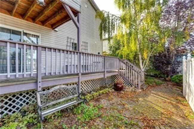 Photo - PRELEASING: 4 bdrm/1.5 bath house near WWU Park-N-Ride