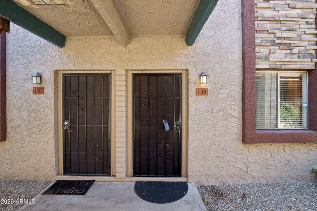 Photo - 4354 N 82nd St Unidad 138