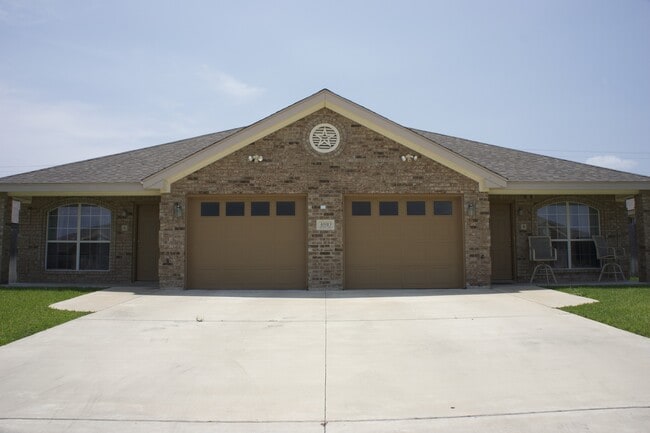 3 Bedroom 2 Bath off Clear Creek Viewable ... - 3 Bedroom 2 Bath off Clear Creek Viewable ... Casa Adosada