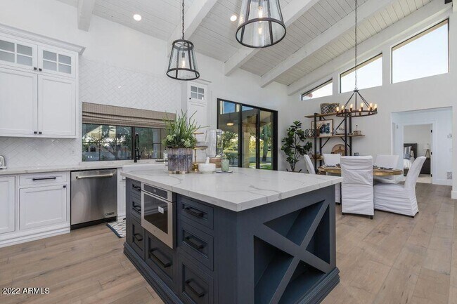 Photo - 22012 N 84th Pl