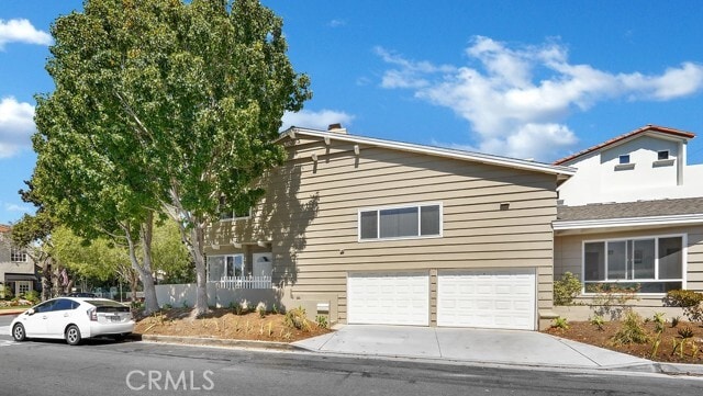 Photo - 500 Larkspur Ave