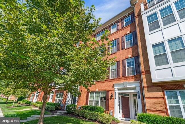 Photo - 23548 Belvoir Woods Terrace