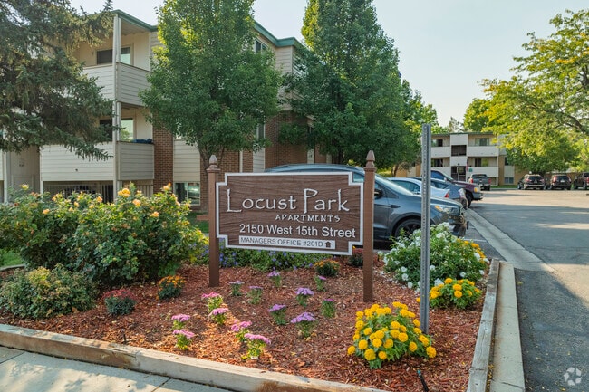 Locust Park Apartments