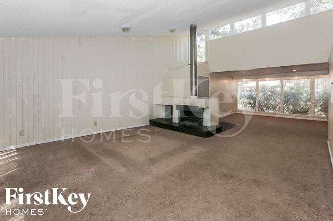 Photo - 5233 Edenshire Ave