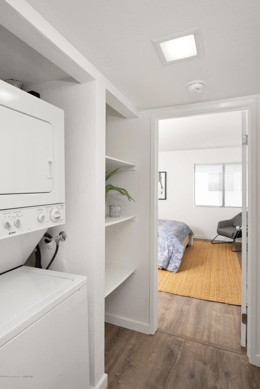 Photo - 2660 Lake Ave Unit 4