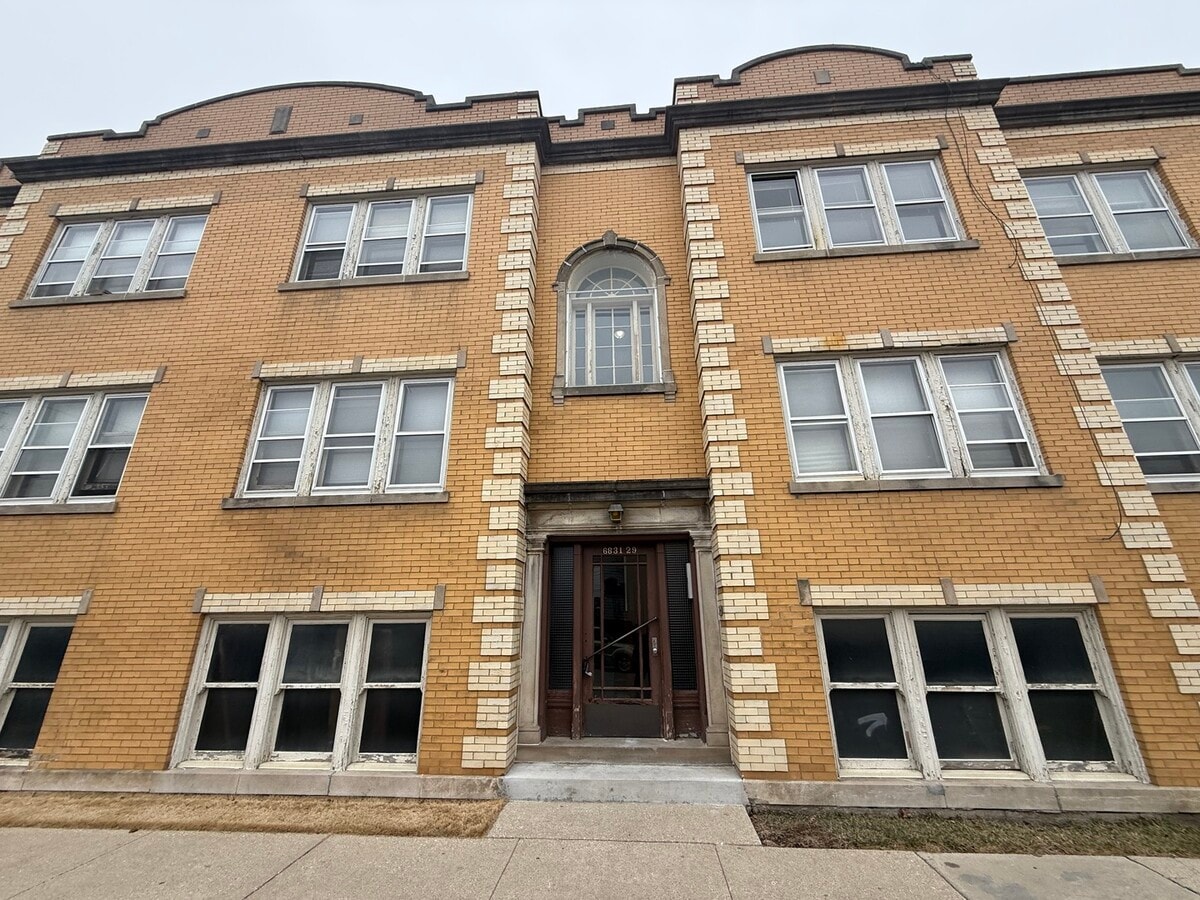 Photo - 6833 21st St Unit 1E