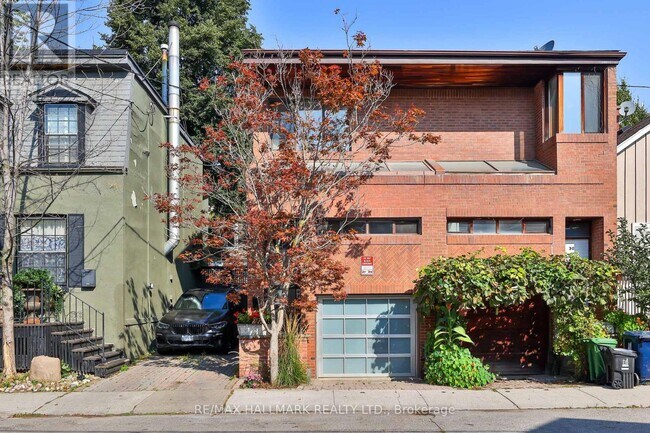 Photo - 30 A Bishop St